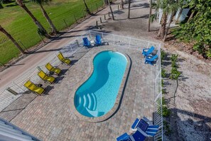 Plenty of seating at the pool