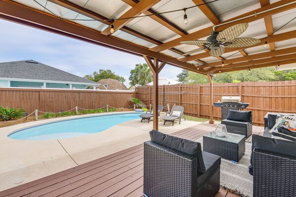 Panama City Beach Vacation Rental | 2BR | 2BA | Small Step Required to Enter