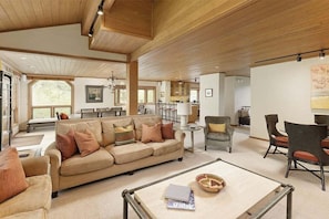 Indoors, Home Decor, Furniture, Table, Architecture