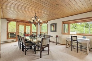 Indoors, Architecture, Building, Dining Room, Dining Table