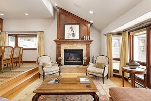 Home Decor, Indoors, Fireplace, Furniture, Table
