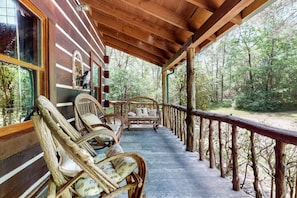 Front Porch Setting for 8