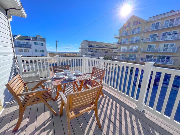 Deck with views of Ocean