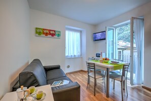 Living and dining room