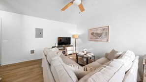 #StayInMyDistrict #EntireHome #BookDirect
