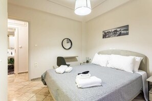 Bedroom 1: Cozy interior