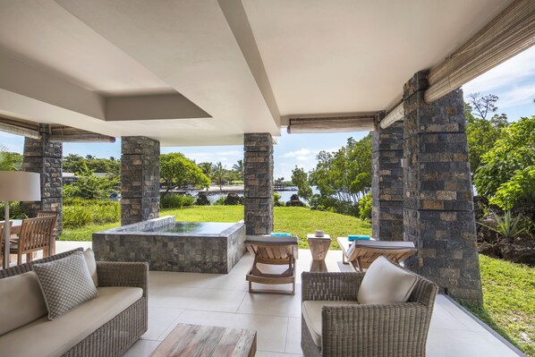 Terrace/patio