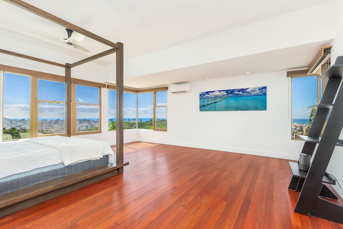 Pacific Heights Home w/Panoramic Ocean-City Views Near Downtown Honolulu