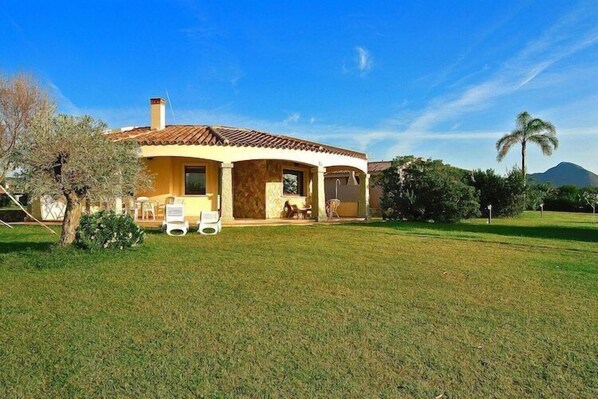 Holiday Home Exterior [summer]
