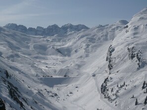 Snow and ski sports