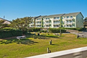 Oceanfront Pool and Clubhouse Right in Front Condo