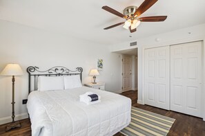 Living room/Bedroom