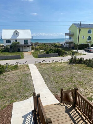 Front side walk to reach beach access.