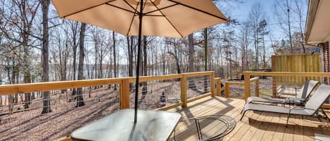 Anderson Vacation Rental | 3BR | 2.5BA | 1 Exterior Step Required | 1,500 Sq Ft