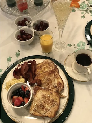 Breakfast meal