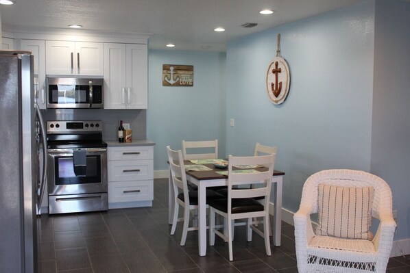Dolphin Dining room & kitchen