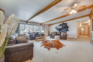 Living Room | Central Air Conditioning & Heating
