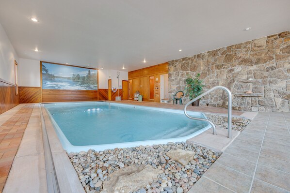 Calhan Vacation Rental | 4BR | 5BA | 5,834 Sq Ft | Step-Free Access