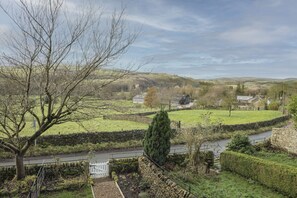 Acorn Cottage, Beamsley, near Bolton Abbey: Stunning views from the cottage