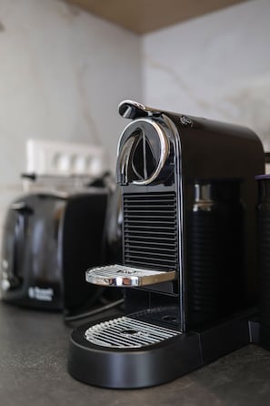 Kaffe och/eller kaffebryggare
