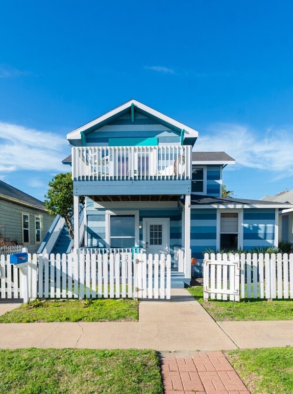 The Upper Deck is the second story of this two story home with it's own separate entrance.