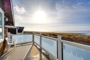 En-Suite Balcony | Ocean View | Shared Footpath to Beach