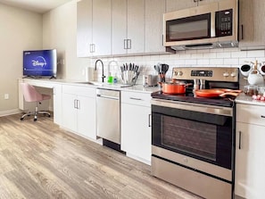 #CloudStays Cozy and Fully-Equipped Kitchen: Perfect for Culinary Adventures!