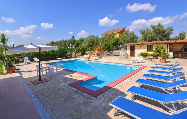 pool