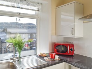 Kitchen area | Hideaway Studio Apartment, Denby Dale