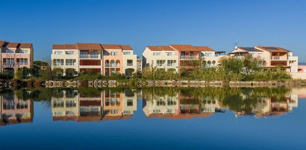 Experience the picturesque atmosphere at this amazing property.