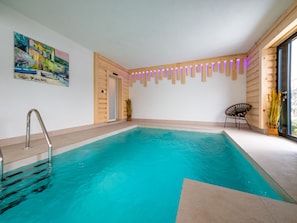 Pool Indoor