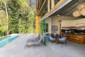 Villa Bambu - Large Saltwater Pool, Private Stay (1477)