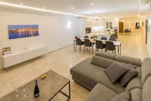 Living and dining room