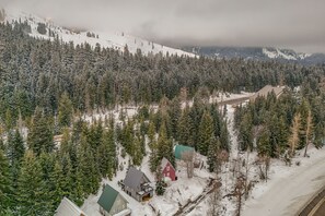 Mountain Views | Walk to Chair Lift