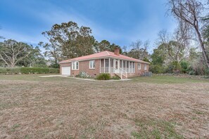 Exterior | Single-Story Home