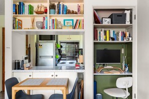 Dining Area/Study Nook