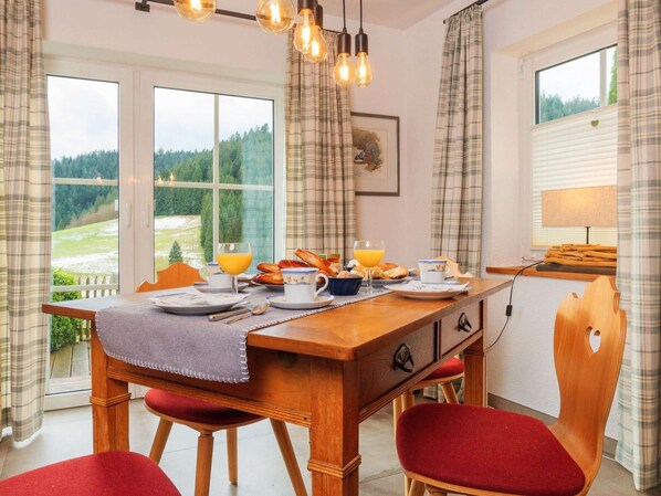 Perfect for families with dogs
Next to Forest I Sauna I Fireplace