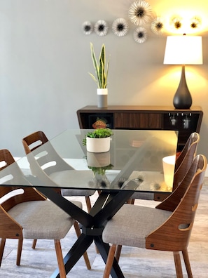 Seascape 3074 - Dining Area