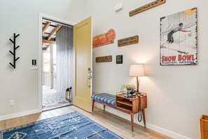 Entryway | Keyless Entry