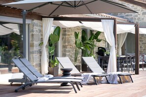 Swimming pool deckchairs