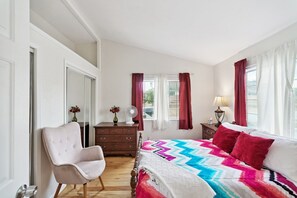 Home Decor, Indoors, Cushion, Bed, Furniture
