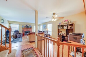 Living Room | Sleeper Sofa | 1st Floor | Smart TV