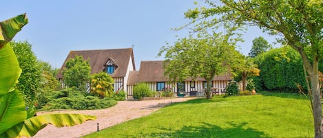 Extérieur