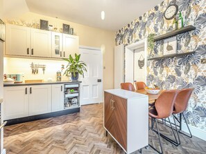 Kitchen/diner | Clumber Lodge, Retford