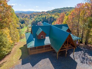 True log cabin feel with metal roof...