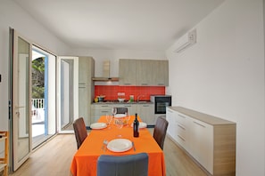 Kitchen and dining area