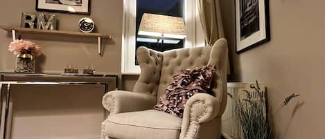 Cosy wing chair