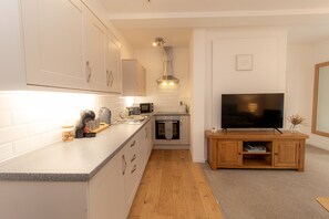 Open plan Kitchen Area, fully equipped