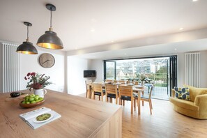 Beachside, Ground Floor: Beautiful open-plan kitchen and dining area