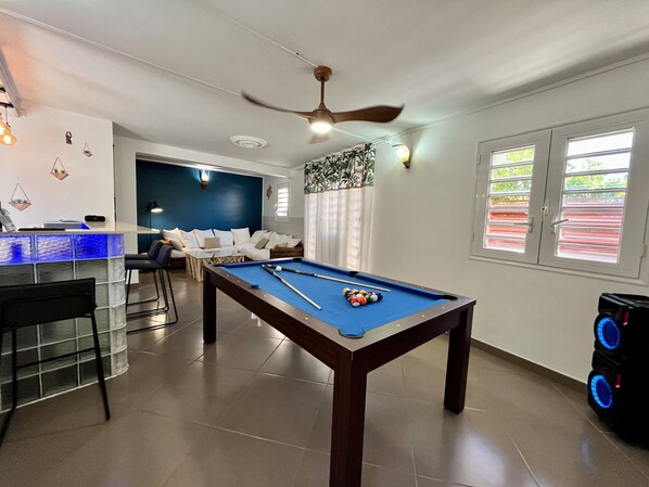 Game room